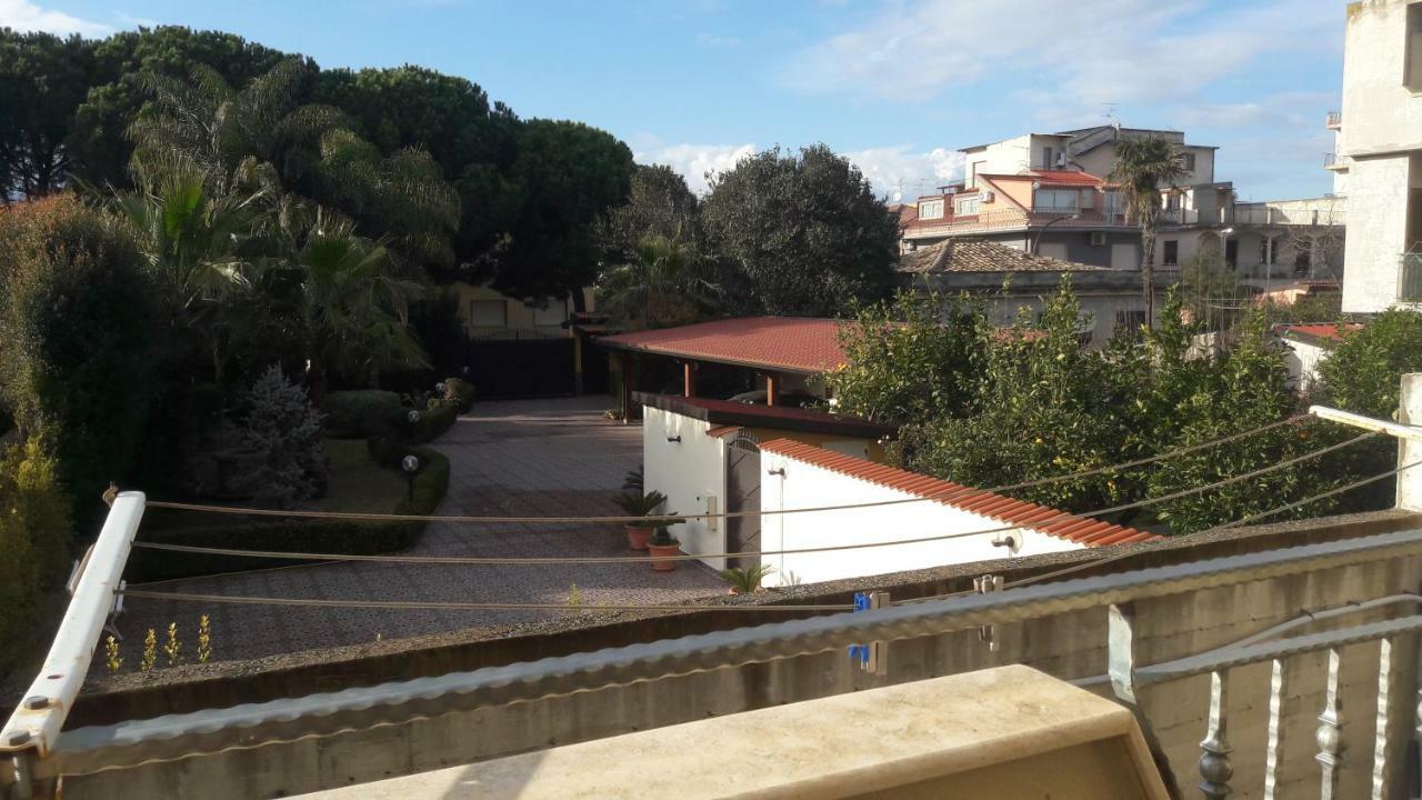 Residenza Monteleone Apartamento Ardore Marina Exterior foto